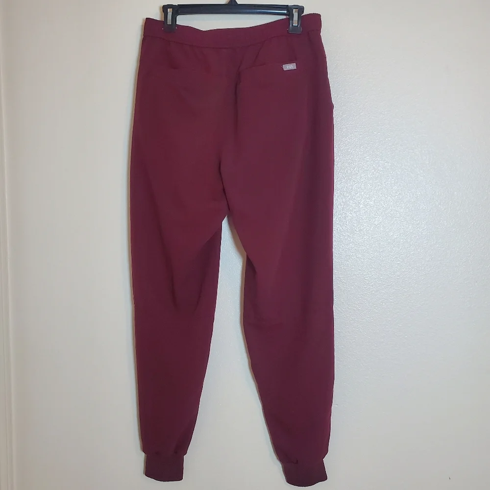 FIGS Men's Scrub Joggers M Burgundy Tansen Slim Fit Pockets Ribbed Ankle Cuff